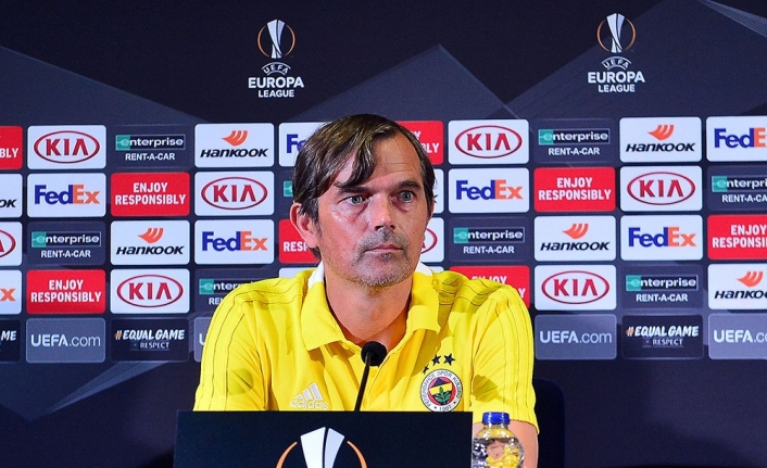 Phillip Cocu’dan istifa açıklaması