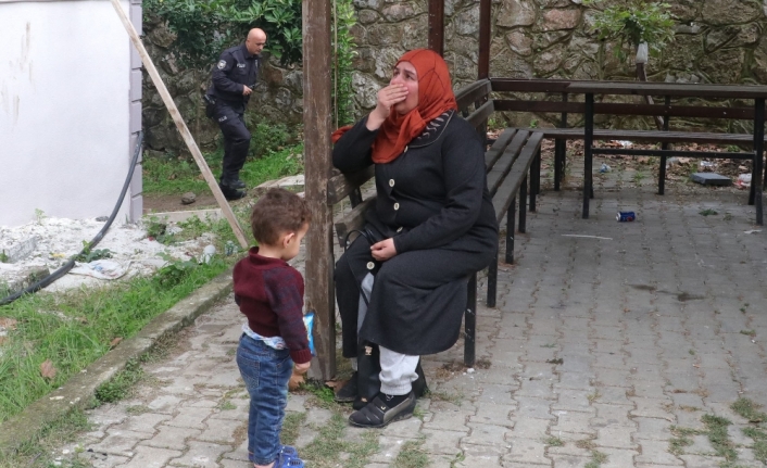 Şarjdaki cep telefonu 7 kişilik Suriyeli ailenin evini kül etti