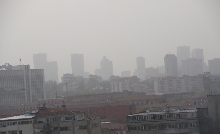 Toz bulutu Ankara’ya ulaştı