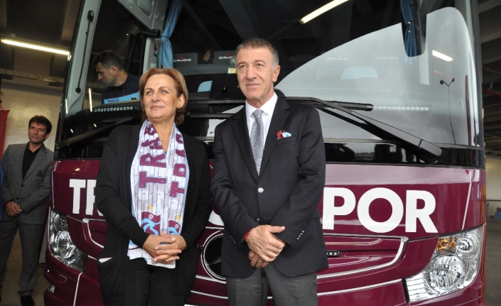 Trabzonspor’a yeni otobüs