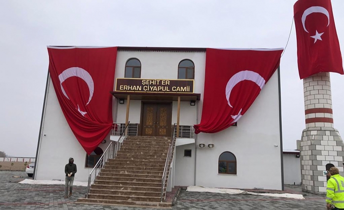 Ailesi, şehit için ödenen parayla cami ve Kur'an kursu yaptırdı