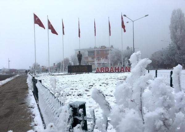 Ardahan eksi 14,8 ile dondu