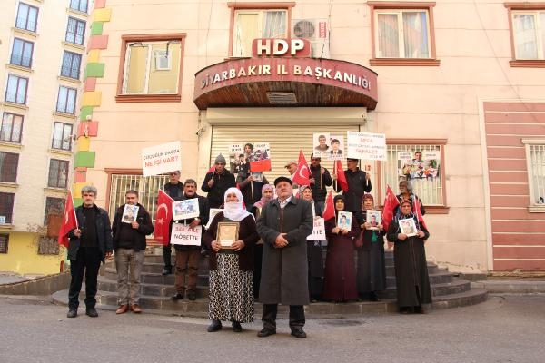 Diyarbakır'da evlat nöbetindeki aile sayısı 346'ya çıktı