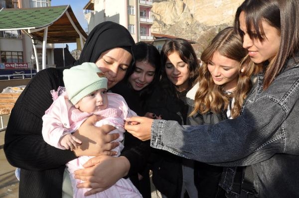 Ermenek, SMA hastası Ayşe bebek için seferber oldu