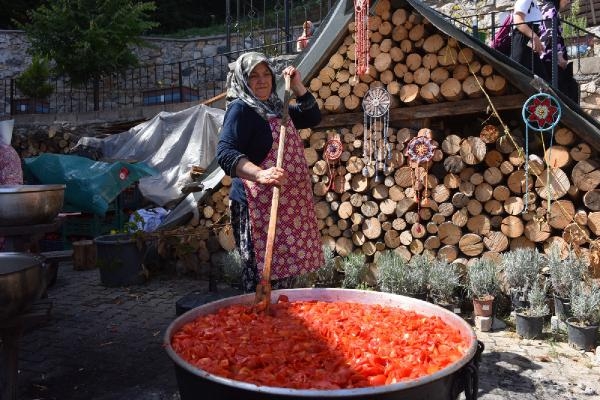 Kooperatiflerin hayatlarını değiştirdiği kadınlar