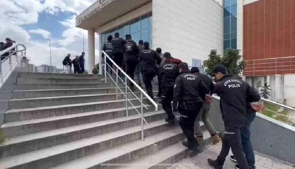 Hatay'da 9 yağma şüphelisinden 6’sı tutuklandı