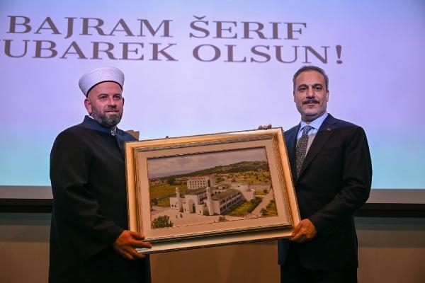 Bakan Fidan, Karadağ İslam Birliği’nin Kurban Bayramı etkinliğine katıldı