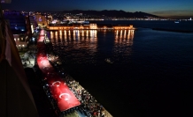 İzmir’de görkemli final