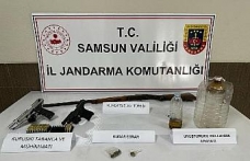 Samsun'da 16 adrese uyuşturucu operasyonu : 13 gözaltı