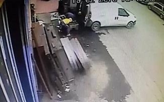 3 dakikada 1 ton kalıp çaldılar