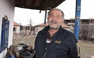 84 şişe sahte içkiyle yakalandı, ’içiciyim’...