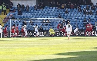 Akhisar’dan deplasmanda gol şov