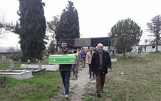 Bu acıya yürek dayanmaz: Bebeğini böyle kucakladı