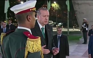 Cumhurbaşkanı Erdoğan’dan şehitler abidesine...