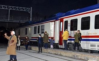 Doğu Ekspresine yoğun ilgi sürüyor