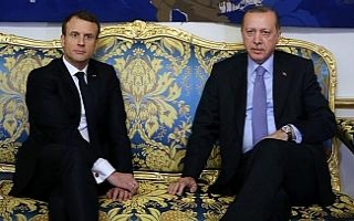 Erdoğan Macron’la görüştü