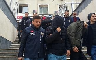Fuhuş tuzağına düşürülen 140 yabancı kadın...