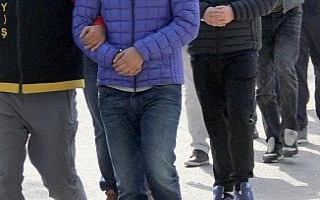 İstanbul merkezli 3 ilde FETÖ operasyonu: 13 gözaltı