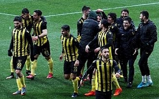 İstanbulspor gözünü Süper Lig’e dikti