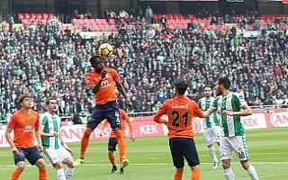 Lider Konya’da 2 puan bıraktı