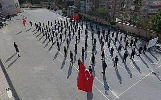 Öğrencilerden Afrin’e komando marşlı destek