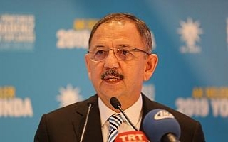 Özhaseki: Sakal uzatıp DEAŞ’cı, kestirip PYD’li...