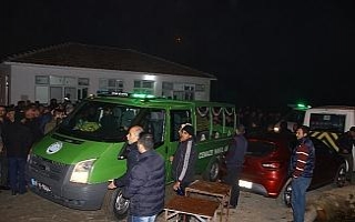 Saldırı kurbanı anne ve iki çocuğu toprağa verildi