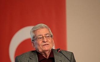 Türk edebiyatının usta ismi hastaneye kaldırıldı