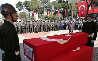 Afrin şehidi gözyaşlarıyla son yolculuğuna uğurlandı