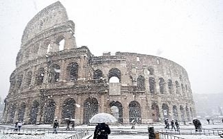 Avrupa’da Sibirya soğukları: 55 ölü
