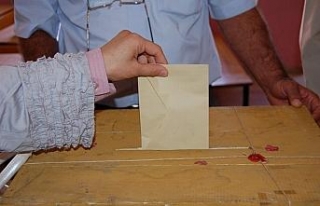 Darbenin gölgesinde seçim