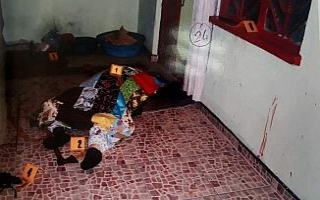 Dedikodu yapmasın diye yaşlı kadını baltayla...