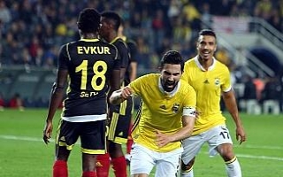 Fenerbahçe derbi öncesi moral arıyor