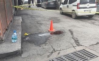 Kasaplar pompalı silahlarla çatıştı, 1’i ağır...