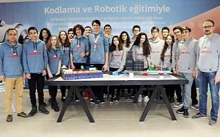 Liselilerden su tasarrufu yapan robot ve uygulama