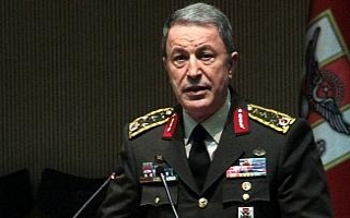 Orgeneral Akar Irak sınırında