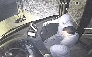 Otobüs kaçıran dört küçük kafadar İstanbul’u...