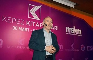Profesör Şimşirgil’den tarihi dizilere eleştiri