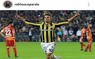 Robin Van Persie’den derbi paylaşımı