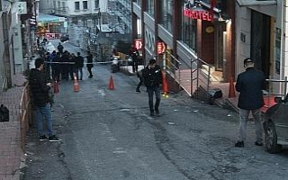 Taksim’deki silahlı kavgada 1 kişi hayatını...