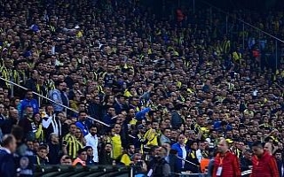 Tribünlerde Ali koç sesleri