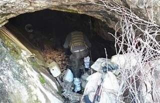 Tunceli’de 6 sığınak, 2 mağara imha edildi