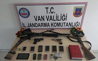 Van’da terör operasyonu: 19 gözaltı