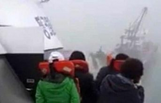 Yolcu gemisi kayalıklara çarptı: 6 yaralı