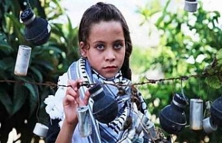 12 yaşındaki çocuktan İsrail askerlerine: “İnsansınız...