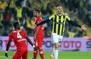 Aatif, Antalyaspor’u da boş geçmedi