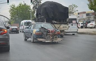 Adana’da tehlikeli yolculuk