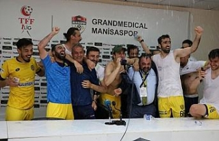 Ankaragücü futbolculardan Süper Lig coşkusu