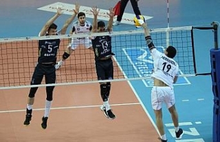 Arkas Spor, Halkbank’ı 3-2 geçti