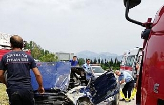 Baba ve oğlu kazada öldü